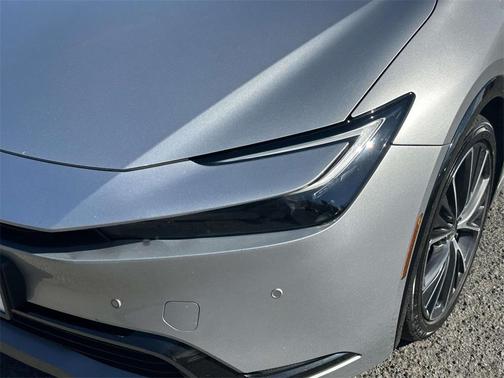 2023 Toyota Prius XLE