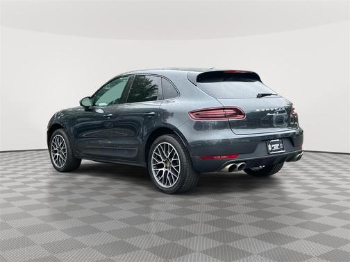 2018 Porsche Macan S