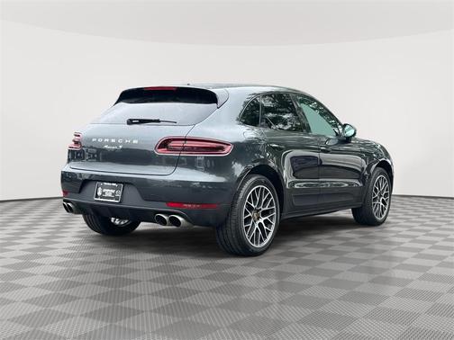 2018 Porsche Macan S