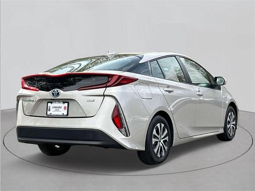 2022 Toyota Prius Prime XLE