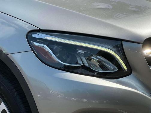 2019 Mercedes-Benz GLC 300 Base 4MATIC