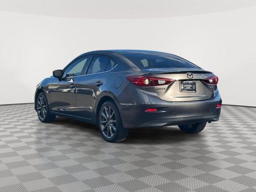 2018 Mazda Mazda3 Touring