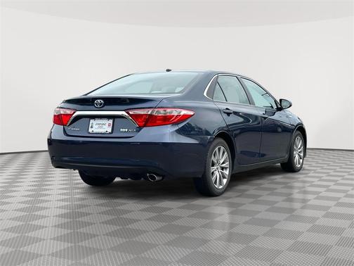 2017 Toyota Camry Hybrid XLE