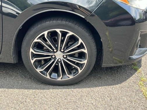 2014 Toyota Corolla S Plus
