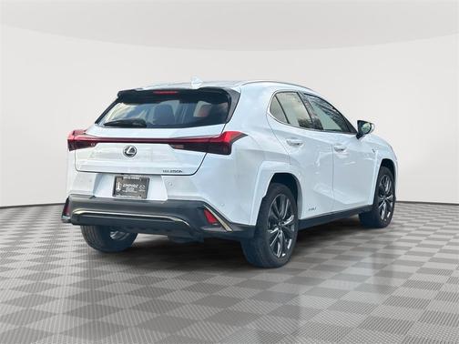 2022 Lexus UX 250h F Sport
