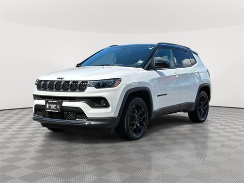 2023 Jeep Compass Altitude