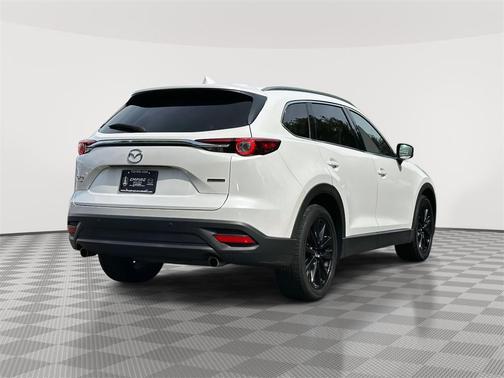 2022 Mazda CX-9 Touring Plus