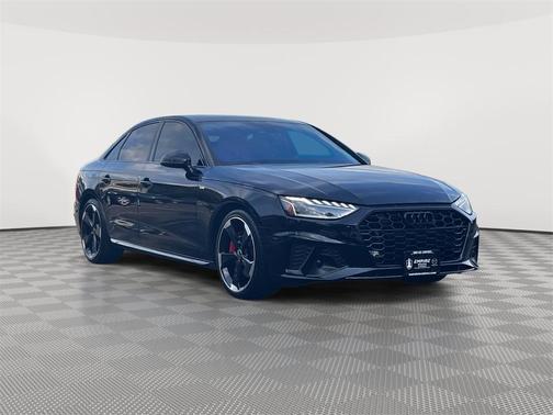 2023 Audi A4 45 S line quattro Premium