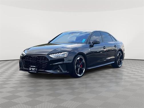 2023 Audi A4 45 S line quattro Premium