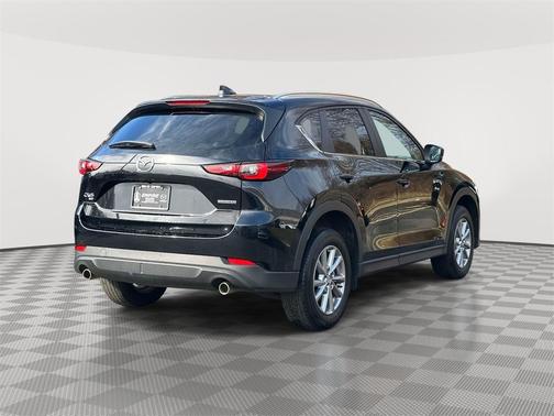 2023 Mazda CX-5 2.5 S Preferred Package