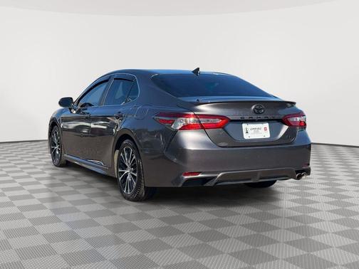 Predawn Gray Mica 2019 Toyota Camry SE