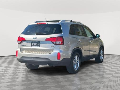 2015 Kia Sorento LX