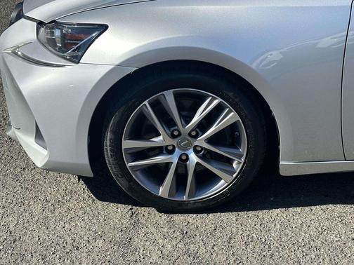 Silver Lining Metallic 2018 Lexus IS 300 Base