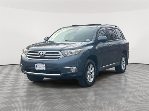 2013 Toyota Highlander SE