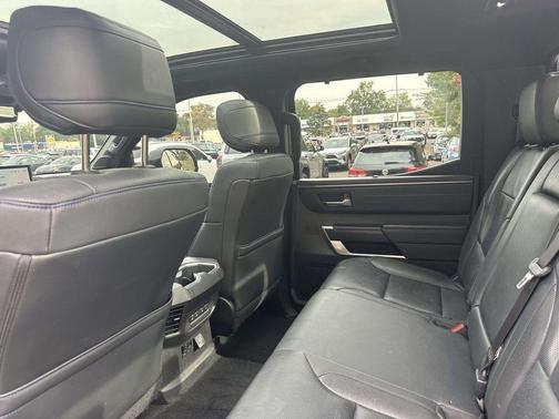 2022 Toyota Tundra Platinum
