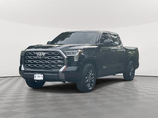2022 Toyota Tundra Platinum