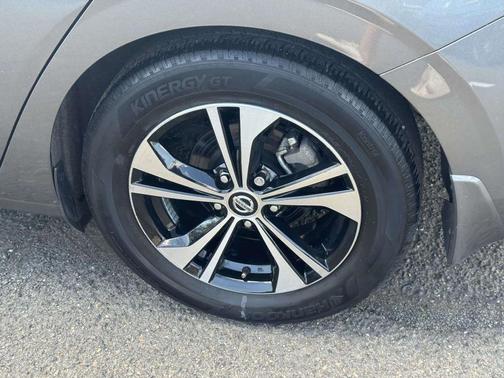 Gun Metallic 2023 Nissan Sentra SV
