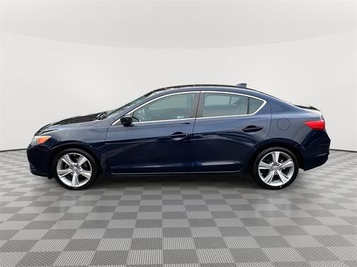 2013 Acura ILX 2.0L Technology