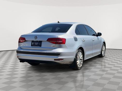 Reflex Silver Metallic 2015 Volkswagen Jetta 1.8T SE