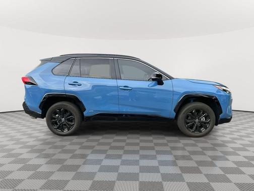 2022 Toyota RAV4 Hybrid XSE
