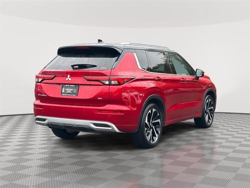 2024 Mitsubishi Outlander SEL