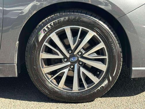 Magnetite Gray Metallic 2019 Subaru Legacy 2.5i Premium