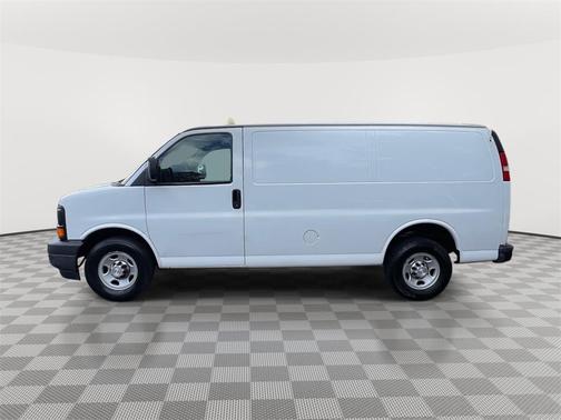 2017 Chevrolet Express 2500 Work Van