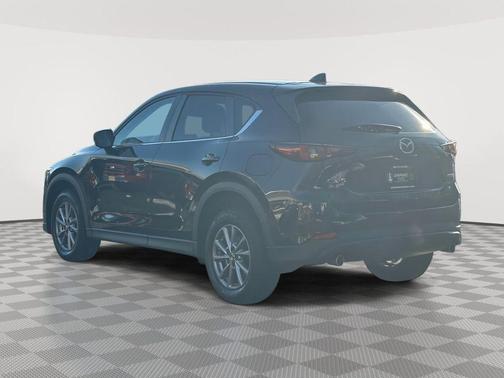 2022 Mazda CX-5 2.5 S Preferred Package