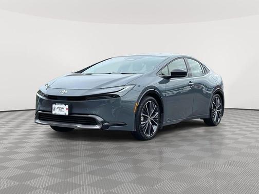2024 Toyota Prius XLE