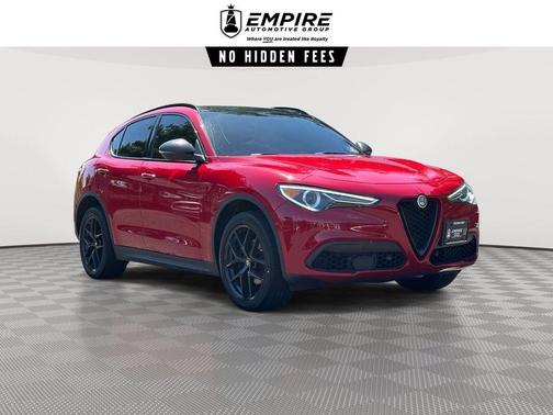 2019 Alfa Romeo Stelvio Base