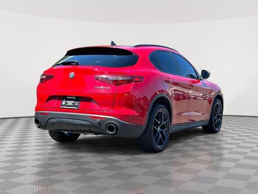 2019 Alfa Romeo Stelvio Base