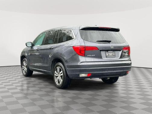 2016 Honda Pilot EX-L w/ Navigation