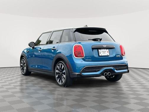 2023 MINI Hardtop Cooper S