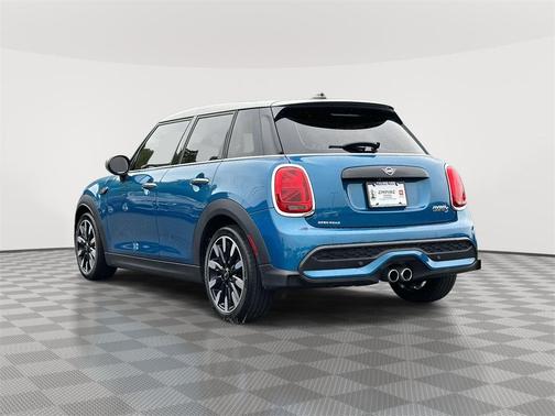 2023 MINI Hardtop Cooper S