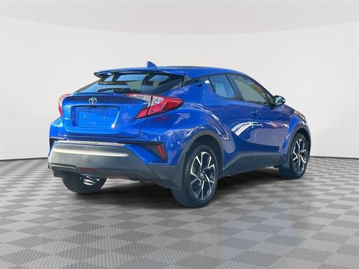 2018 Toyota C-HR XLE Premium