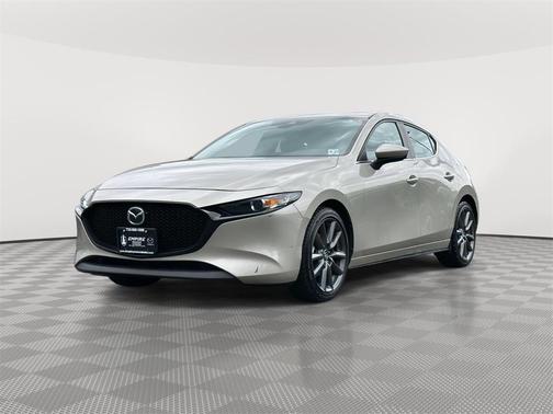 2022 Mazda Mazda3 FWD w/Preferred Package