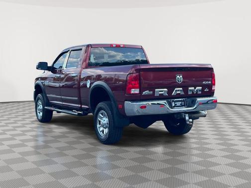 Delmonico Red Pearlcoat 2018 RAM 2500 Tradesman
