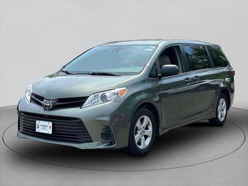 2020 Toyota Sienna L