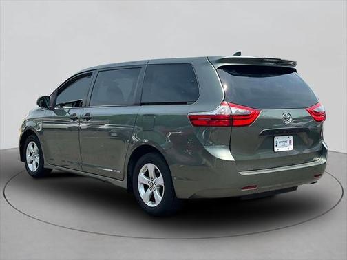 2020 Toyota Sienna L