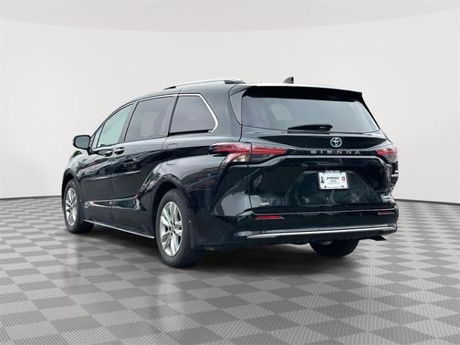 2021 Toyota Sienna Limited