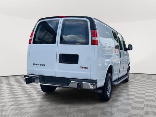 2022 GMC Savana 2500 Work Van