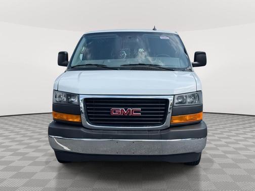 2022 GMC Savana 2500 Work Van