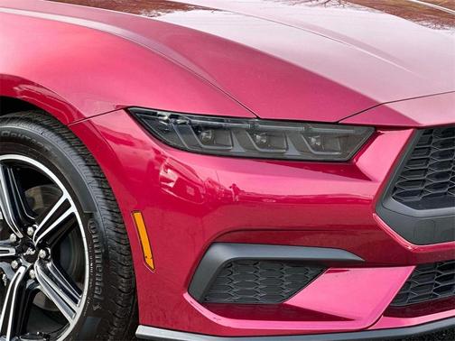 2025 Ford Mustang EcoBoost