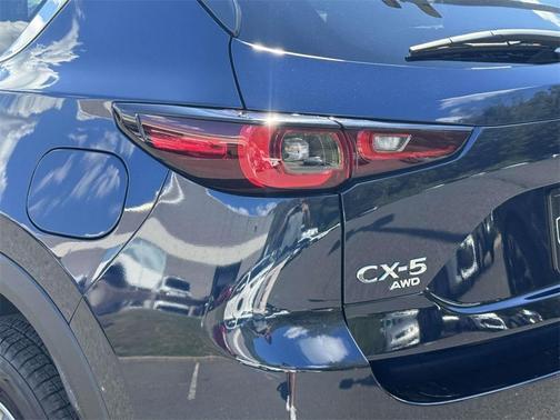 2023 Mazda CX-5 2.5 S Preferred Package