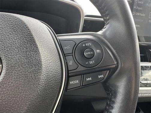 2022 Toyota Corolla Hatchback SE