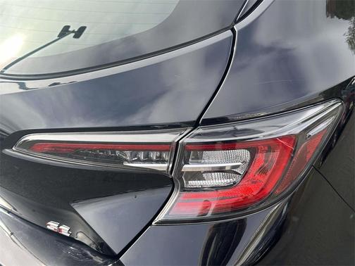 2022 Toyota Corolla Hatchback SE