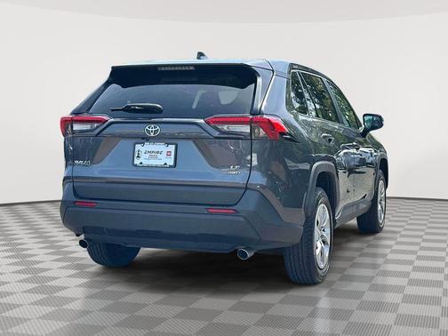 Magnetic Gray Metallic 2022 Toyota RAV4 LE