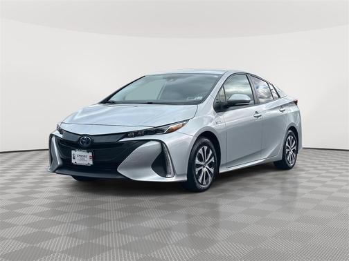 2022 Toyota Prius Prime XLE