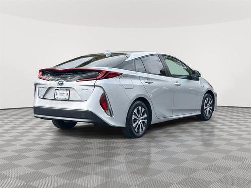 2022 Toyota Prius Prime XLE