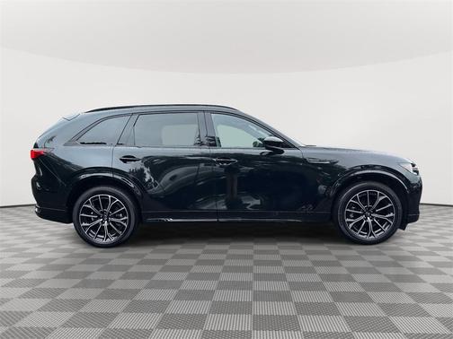 2025 Mazda CX-70 CX-70